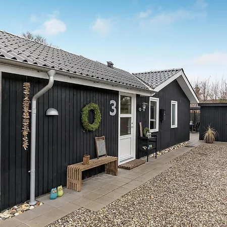 Semesterbostad 4 Bedroom In Blokhus